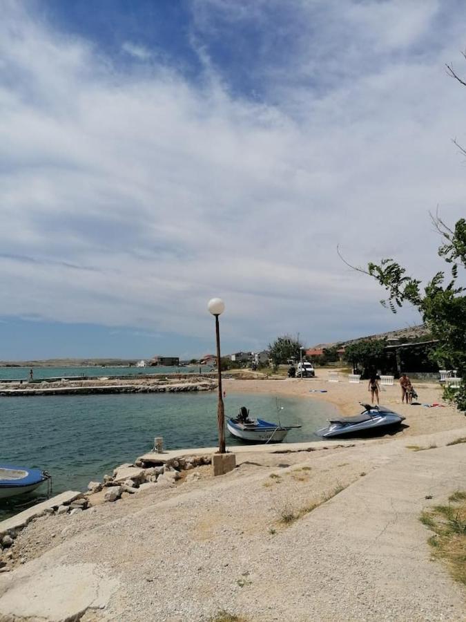 Apartman Lidija Dinjiska Luaran gambar