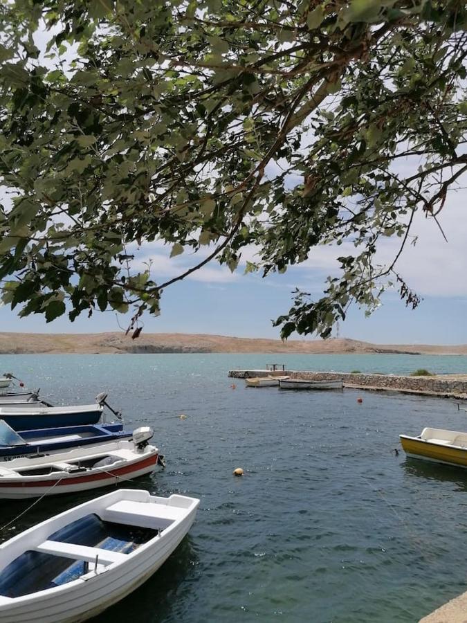 Apartman Lidija Dinjiska Luaran gambar